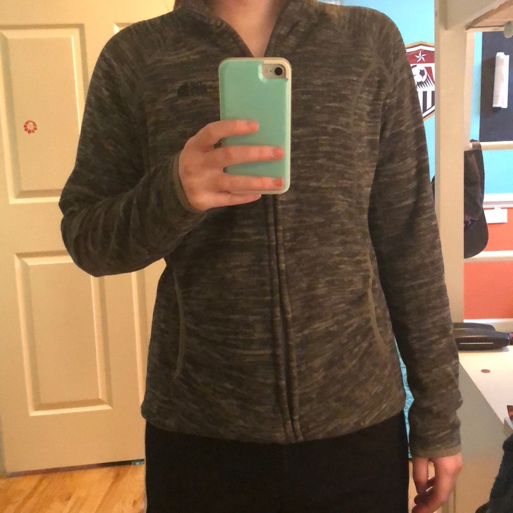 A north face zip up fleece sweater